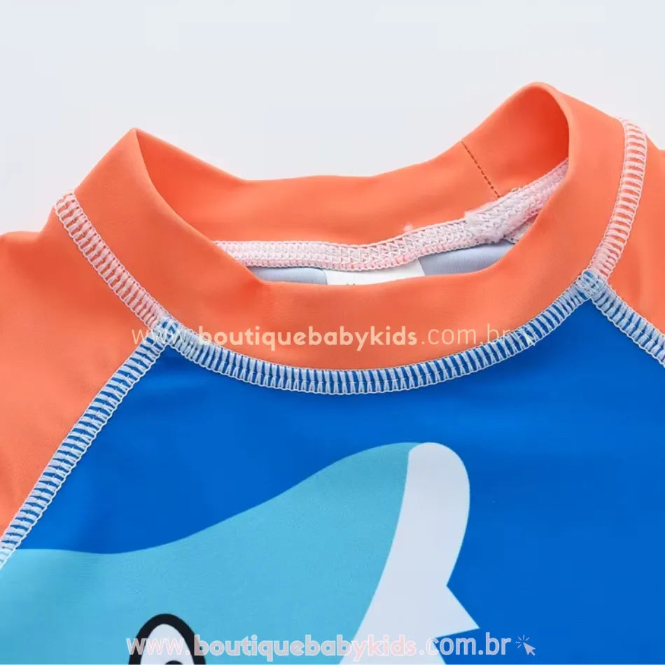 Conjunto de Praia Infantil Tubarão Chomp
