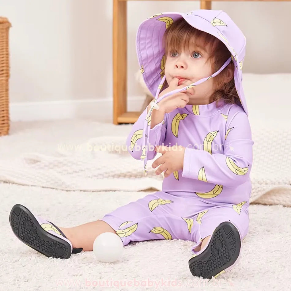 Macacão de Praia Infantil Bananas com Chapéu Lilás - Boutique Baby Kids 