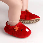 Pantufinha de Bebê Temática Natalina Rena Vermelho - Boutique Baby Kids 