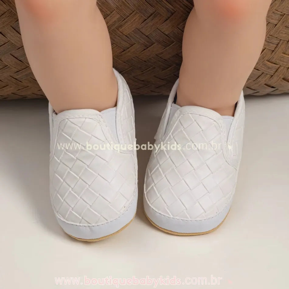 Tênis Bebê Slip On Clássico Trançado Couro Ecológico Branco - Boutique Baby Kids