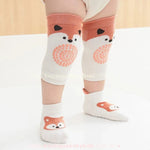 Kit Meia e Joelheira Primeiros Passos Bichinhos Raposa Laranja - Boutique Baby Kids