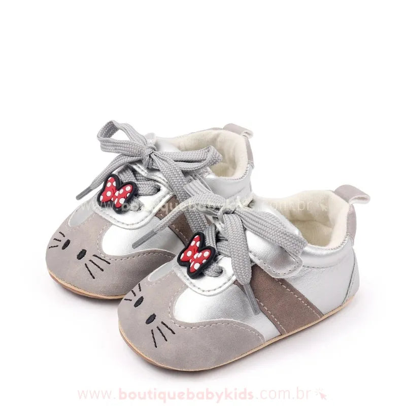 Tênis Bebê Primeiros Passos Gatinha Hello Kitty – Couro Ecológico Cinza - Boutique Baby Kids 
